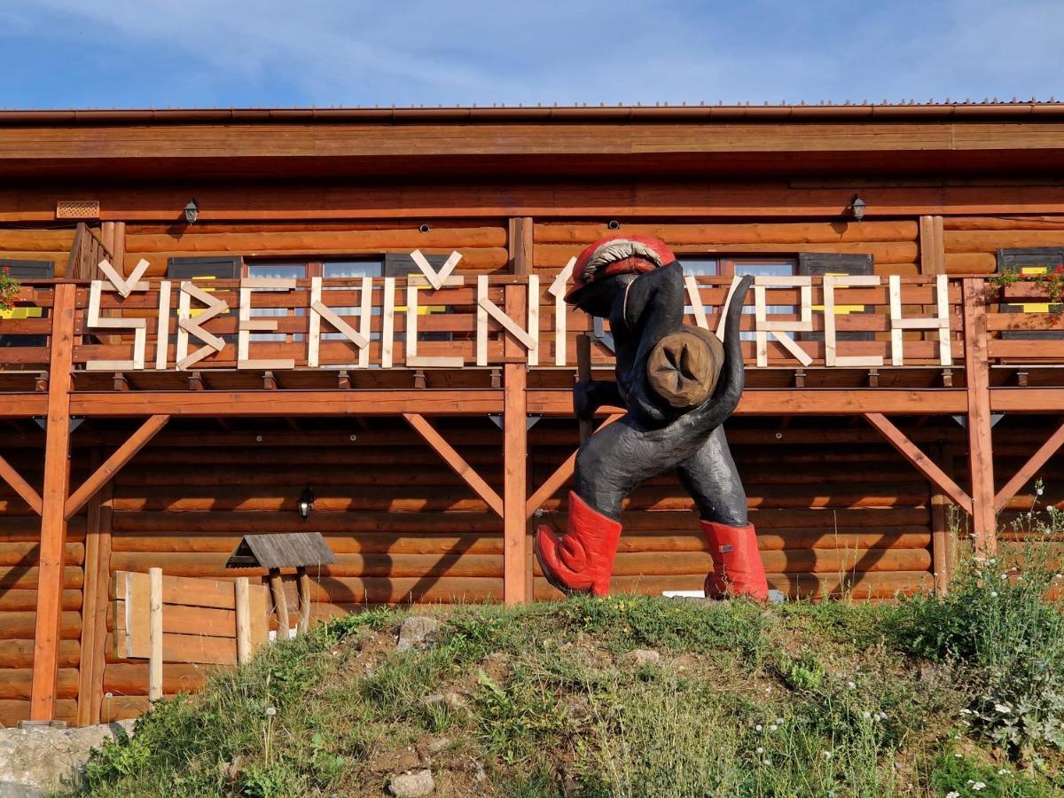 Sport-Hotel Sibenicni Vrch Mnichovice المظهر الخارجي الصورة