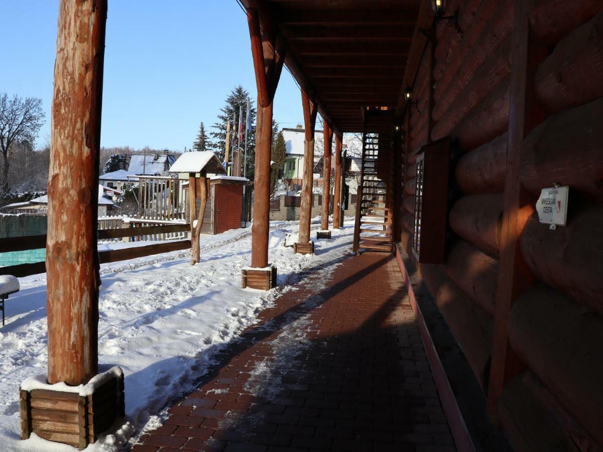Sport-Hotel Sibenicni Vrch Mnichovice المظهر الخارجي الصورة